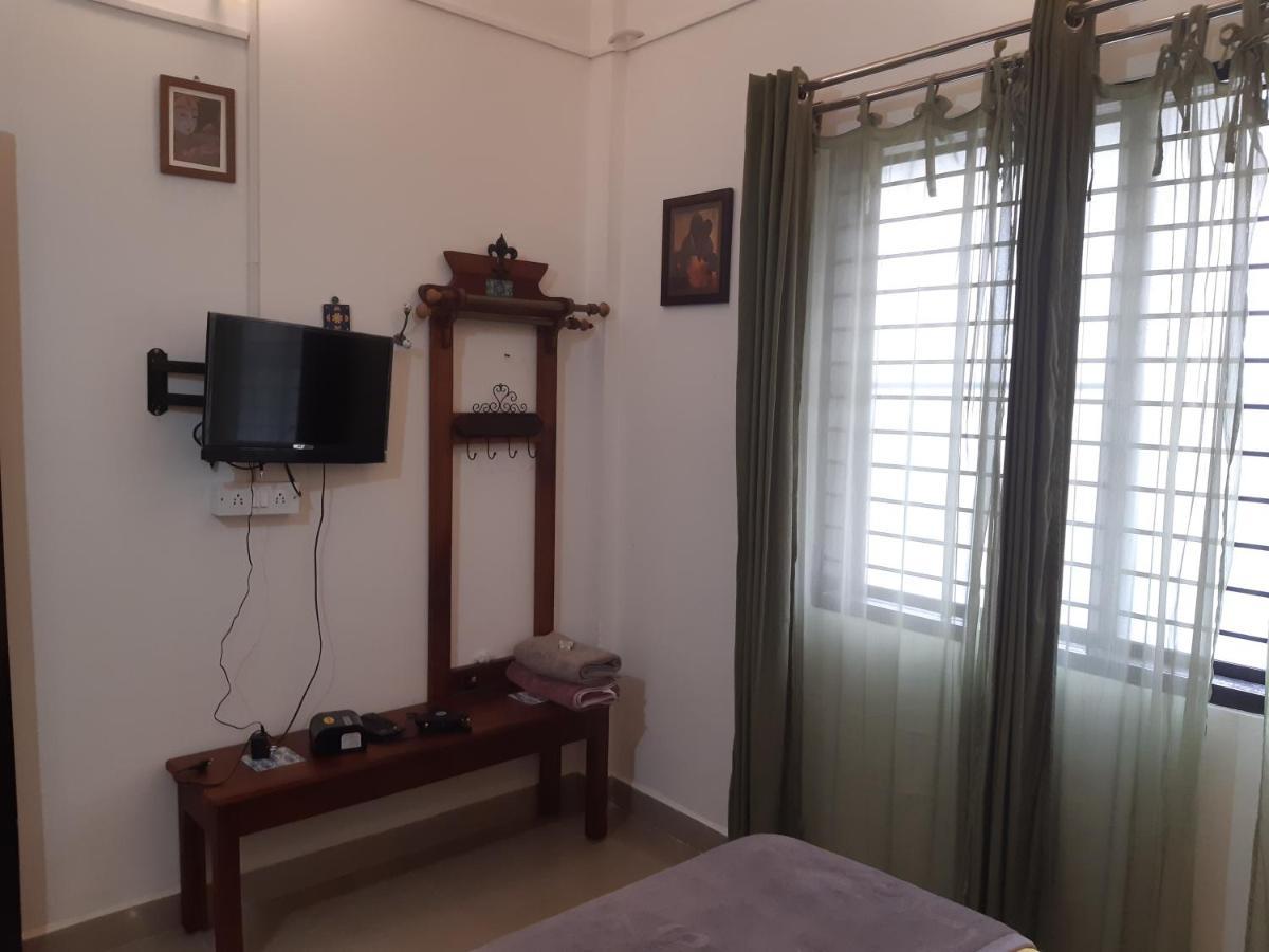 Ferienwohnung Tiny House For Couple Madikeri Exterior foto